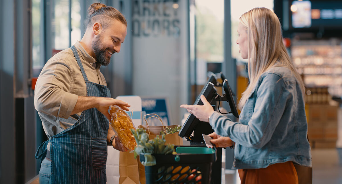Retail och F&B som &ouml;kar &ndash; trots tuffa tider