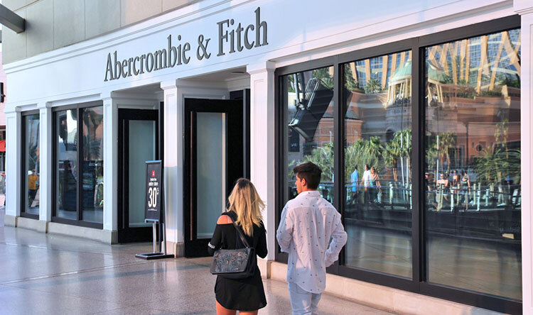 S&aring; lyftes Abercrombie & Fitch